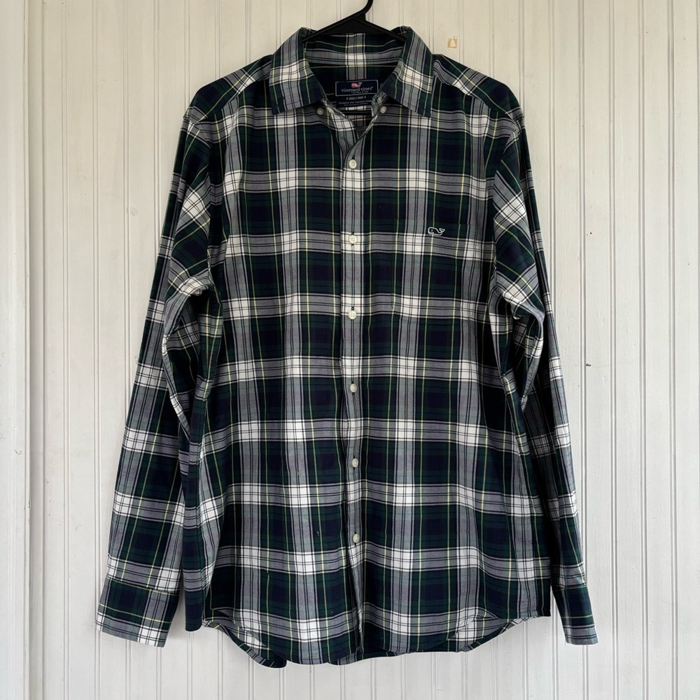 Vineyard Vines Men's Classic Fit Grove Isle Tucker Button Down Shirt MEDIUM